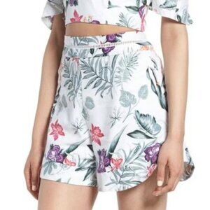 WAYF "Chester" Tropical high waisted Shorts